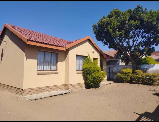 3 BEDROOM PROPERTY TO RENT IN AFRICAN JEWEL